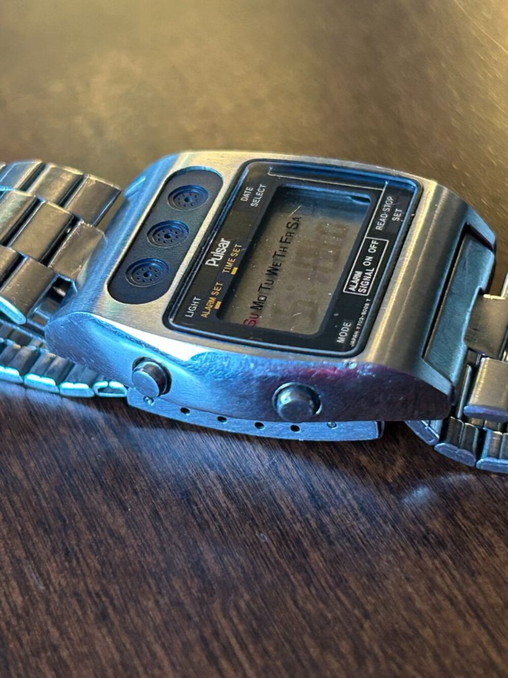 Vintage PULSAR by Seiko Wristwatch Y703-5009A Digital Quartz LCD 1978 Rare! - Picture 6 of 14